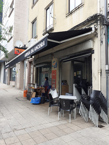 Cafeteria Adega de Áncora: Sabor excepcional en Ourense con el mejor pulpo del lugar 1