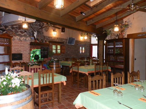 La Moña: Tu refugio gastronómico en Villanueva, ¡no te pierdas su delicioso pulpo! 1