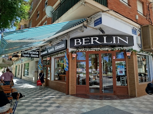 Berlin: Un rincón gourmet en Albacete lleno de sabor 45 AF1QipO0VUWZl5prTovy js5IA8wr5jMOZa1jlOwzMQ4