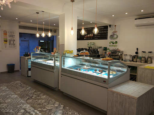 Kafe Glace: Delicias heladas y crepes en Calp 35