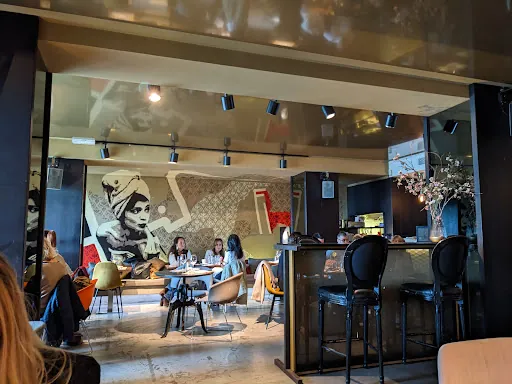 La Madame: Un rincón acogedor en San Sebastián con sabores sorprendentes