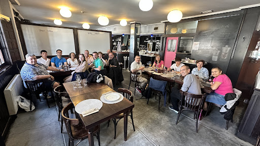 Garum Bistro: Delicias gourmet en el corazón de Santiago 1 AF1QipO1b5CNoH0Z99IfK
