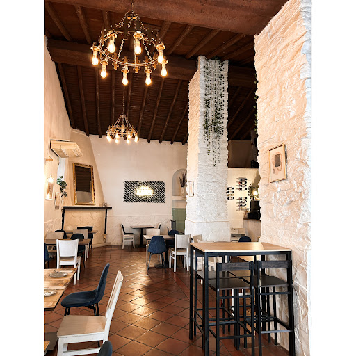 Alboroto: Sabor auténtico en el corazón de Zafra 47 AF1QipO4FbmjPjMJ7dwDPoXKcQvWkKkFC66rsYYSRFbw