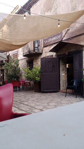 Restaurante La Cerámica: Sabor auténtico en el corazón de Medinaceli 44 AF1QipO51yphi2 OsKUZ5bp0jGcMbiAI6R8862BKR4g