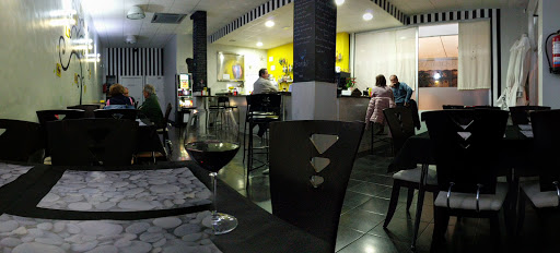 Bardu cafe bar tapas: Sabores españoles en el corazón de Mérida 1 AF1QipO5OVkAyKN4um llQk4FgecZVfLDrpKGKho61B5