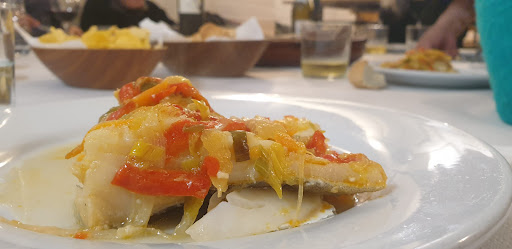 Meson Julio: Sabor auténtico en el corazón de Valladolid 1 AF1QipO5kYir