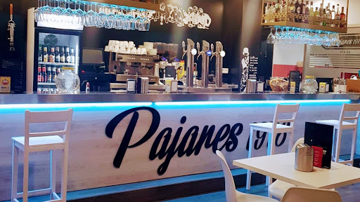 Pajares 1976: Sabor auténtico en el corazón de Mérida 48