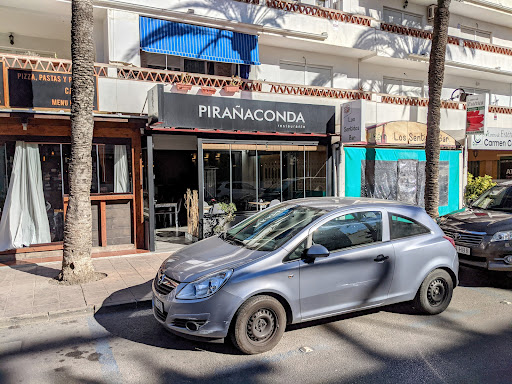 Pirañaconda Restaurante: Sabor exótico en Benalmádena junto al mar 1