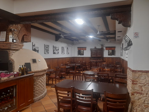 Restaurante BRASERIA Los Arcos: Sabor auténtico en el corazón de Baeza 3