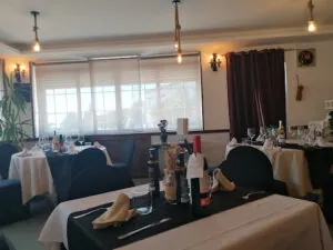 Hostal Rural Mainz: Sabor auténtico en el corazón de Piedralaves