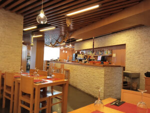 A De Torino: Sabor auténtico en el corazón de Xinzo de Limia 12 AF1QipO9TvgIcpQft0crwMcEykX1kxBEp2NqD98PcxvT