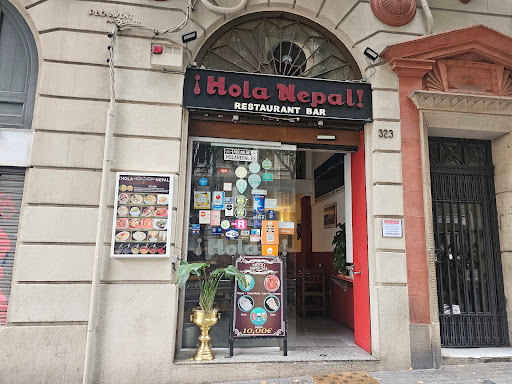Restaurant Hola Nepal: Deliciosa comida nepalí en el corazón de Barcelona 25 AF1QipOCh5y8UGrBEf3SXCOA2nJddp2kpjG6aJKVCdwI
