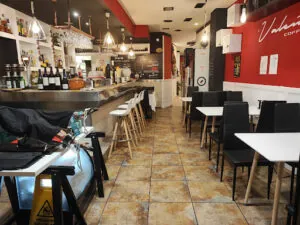 De Norte a Sur Valentín: Delicias gourmet en el corazón de Oviedo