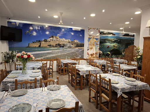 Restaurante La Marinera: Un rincón mediterráneo en Peñíscola con paellas excepcionales 1