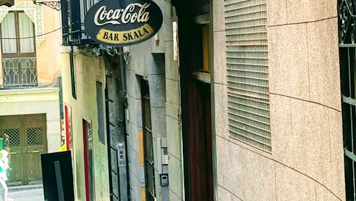 Taberna Skala: Encanto toledano con sabor auténtico y tapas irresistibles