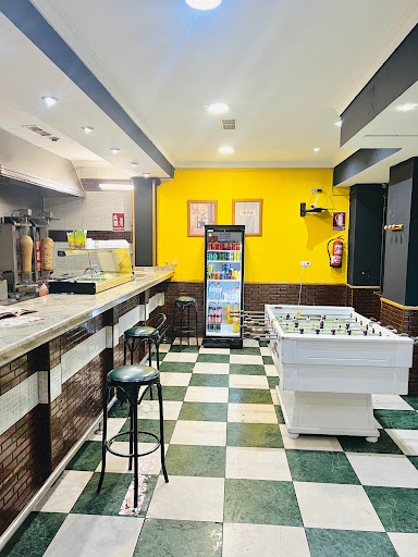 Honey Doner Kebab y Pizzeria: Sabores únicos en Albacete para grandes momentos familiares 5 AF1QipOGeWqCSzpfqcrrXSVuMnJYKI6ou6ljWHTUeQM