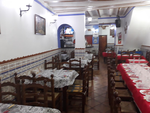 Mesón El Pozo: Sabores auténticos en el corazón de Liétor 37 AF1QipOGnji6ONvhd yT2sW0dcer9w atdYjCK7Sw6qK