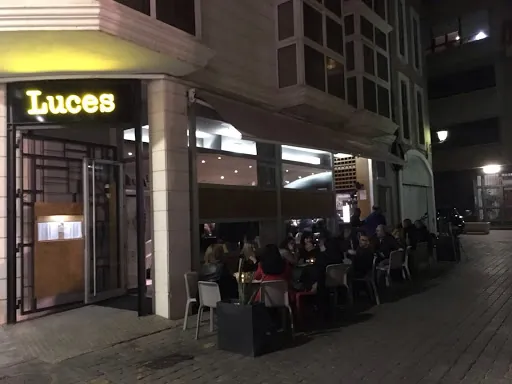 Luces restaurante: Delicias mediterráneas en el corazón de Cartagena