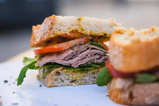 Chifla: Sabor auténtico en el corazón de Murcia