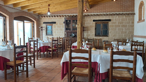 Mesón Tío Macario: Auténtico sabor castellano en Pozaldez 1