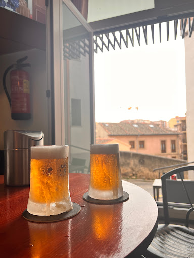 Pub la Escalera: Un rincón en Segovia para saborear lo mejor de la cocina española 1