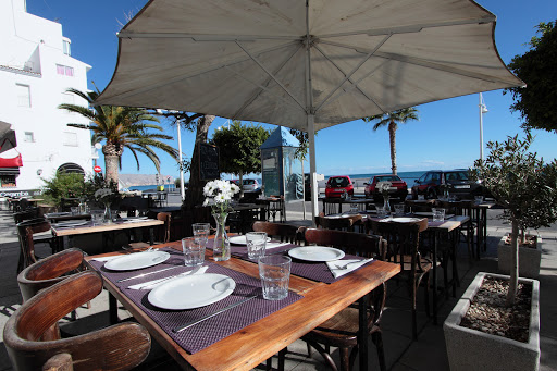 Pizzeria Claudio: Delicias italianas junto al paseo marítimo 1 AF1QipOLDqDqO6IvWSpsSQOshtgKAqD2ADZF39RDh0c
