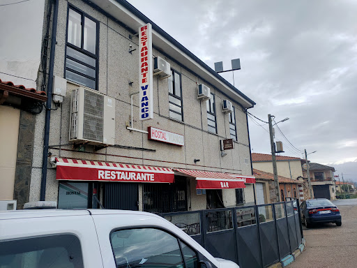 Bar Restaurante Vianco: El sabor auténtico de Zamora en un rincón acogedor 1 AF1QipOLZIFSP5nbMbAYIoG6q1l2c baT4lWaWRcRNm