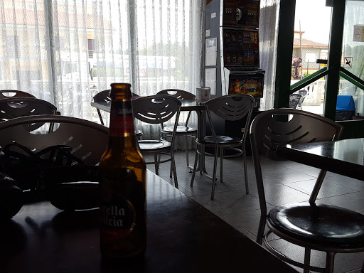 Pizzería A Terraza: Deliciosas pizzas en un encantador rincón de Galicia 15 AF1QipOP3E1vd2Uc1I2A2O2JhJEolH9TFw4mum9gD4g
