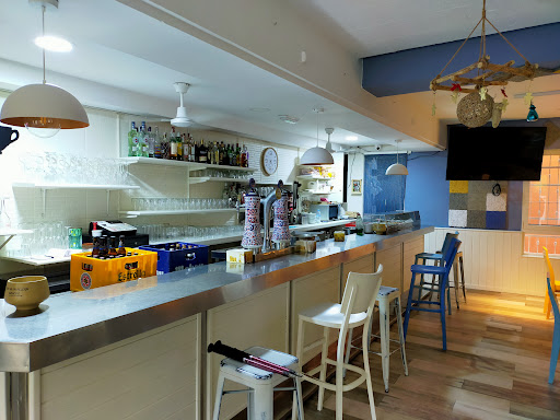 El Bar de Marisa: Un rincón acogedor en Poyales con la mejor tortilla de patata 48 AF1QipOP AtpN3IkekW w3f OlPLur kkOUABJ0KgzpF