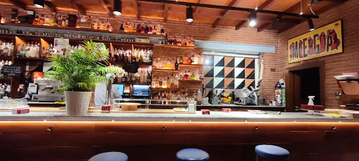 El Meson: Sabores auténticos en el corazón de Vitoria-Gasteiz