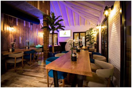 d'platos Granada 51: Tapas gourmet en el corazón de Málaga 23 AF1QipOQc4gmkPQfPVZnjWU PdUzQ8vR0zAa9id9WrRK