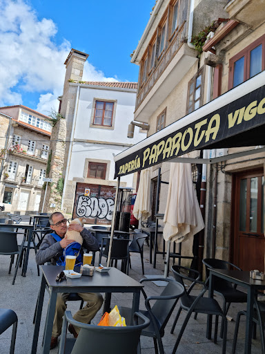 Tapería Paparota: Delicias gallegas en el corazón de Vigo 1 AF1QipORjI