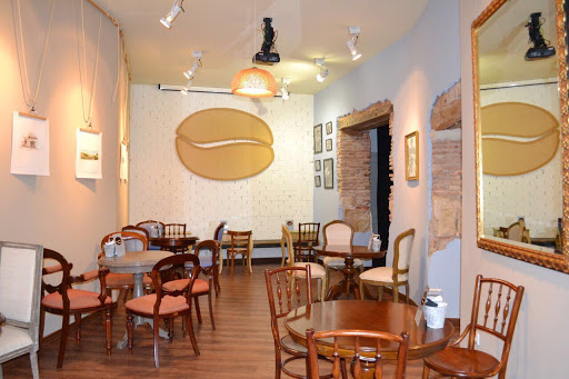 Enjoy Coffee: Café acogedor en Soria con irresistibles chocolates 1 AF1QipOSM3hK