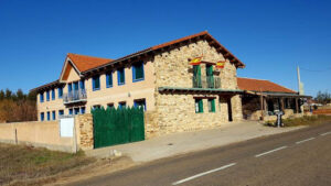 Hosteria Casa Flor: El rincón del cocido maragato en Astorga 13 AF1QipOShpKQyynJuaczmvc2ONHMvhf fzV3DULbkFaX