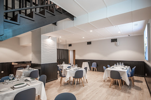 Restaurante La Jara: Delicias mediterráneas en el corazón de Salamanca 27