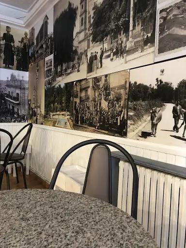 Café Bar Montecarlo: Sabor casero en el corazón de Maside
