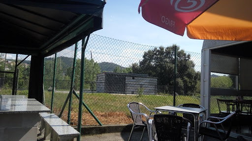 Oira Praia Restaurante: Sabor familiar junto al río Miño 1 AF1QipOTihzQg Ffc5cYGQKKVeI4T8seOI6lk5TEvD t