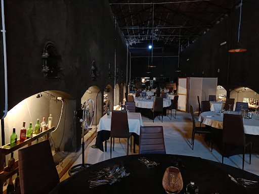 Restaurant La Bodega: Un rincón acogedor en Sant Mateu con sabores auténticos 35 AF1QipOUcdbzyuYBzmNmvWl 1eAMrbNO8iiL5rQGdfSZ