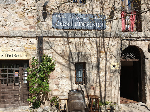 Casa Encarna: Sabores tradicionales en un rincón acogedor de Guadalajara 1 AF1QipOVDJZMrRkcaqMDiaZ1TvvdIbcBczpd3XLC0sPz