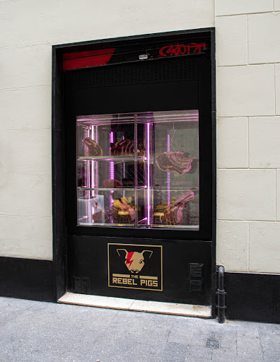 The Rebel Pigs: Sabor excepcional en Valencia, ¡donde la carne es la estrella! 1