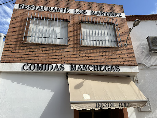 Restaurante Los Martinez: Sabor auténtico manchego en Albacete 29 AF1QipOWLdZlSezkQVpwrILhHlEVyGqKsLrl64JAa5EN
