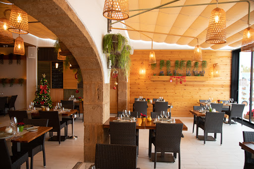 Restaurante Posidonia: Deléitate con auténtica paella frente al mar en Xàbia 19
