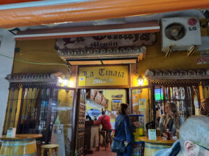 Meson La Tinaja: El rincón familiar en Estepona con sabor auténtico y encanto andaluz 9 AF1QipOYlI pyzLyJB2Ia71vXFHi9 bjbFS9ax9iqvKf