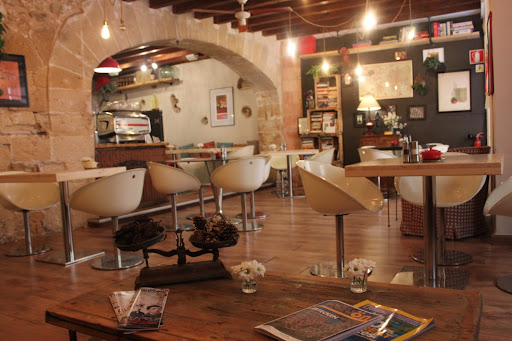 Santosha: Deliciosa cocina vegetariana en Palma 14 AF1QipOZm5SH9GexH8m jj5z9d3lWuHHNJoqhJLyojU