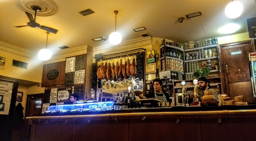 Casa Dominó: Tapas irresistibles en un rincón acogedor de Zaragoza 54 AF1QipO 8URa5 2rOtsjipQBmkZcn6MS6PWIVQOI8za8