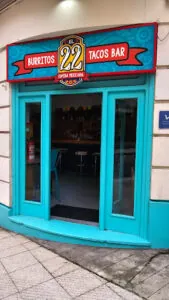 El 22 – BURRITOS & TACOS BAR: Sabores auténticos en el corazón de Oviedo
