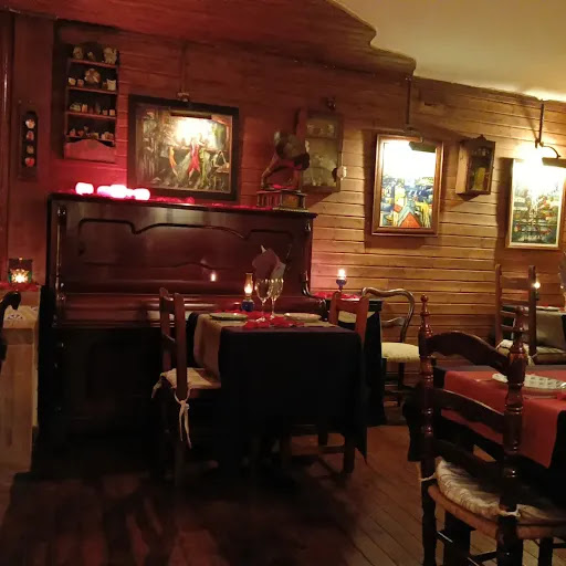 Restaurant Es Mussol: Encanto y sabores franceses en Palma 1