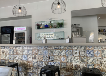 AF1QipObjpDGXblICRAfKw580mAtEOobfYxyi3F7BnsW