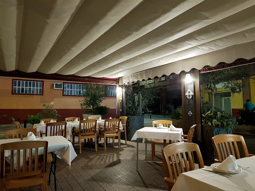 Restaurante El Rincon de Pedro: Deliciosos platos en un rincón acogedor de Almansa 1 AF1QipOdCYO5QJs1ChZGycjFd1Z7l4X2sV0 FlXBoAJs