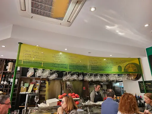 Casa Unai: Sabor excepcional y ambiente acogedor en Zaragoza